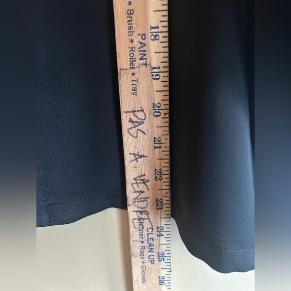 Bailey minimalist shirt - Picture 7 of 11